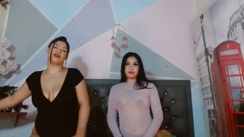 adele_adkins18 online show from September 16, 2:25 pm