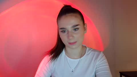 Adele Amore online show from March 2, 8:27 am