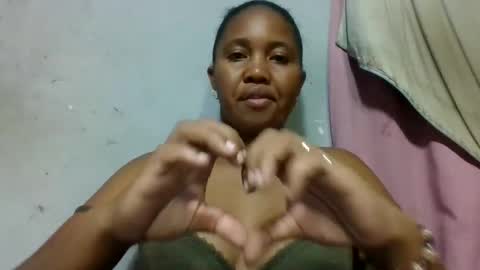 adelealy online show from May 31, 3:01 am