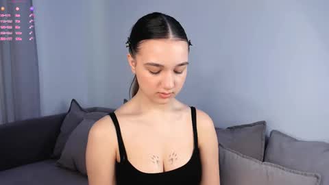 adelexx_zll online show from February 20, 5:17 am