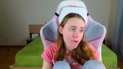 Adelina online show from December 14, 9:26 am