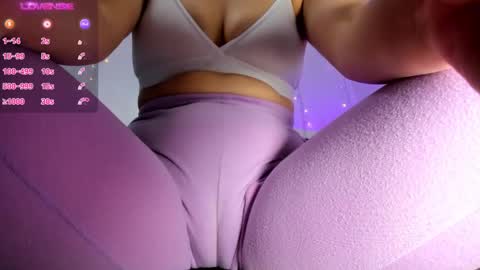 adelinaconte1 online show from February 19, 6:54 pm