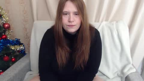 adelinalawson online show from January 24, 6:25 pm