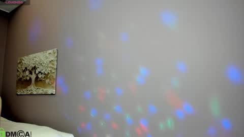 Snapshot of adeline_perle chatting on October 10, 1:32 am Adeline Perle online show from October 10, 1:32 am