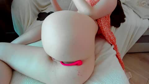 Amy online show from June 3, 4:35 am