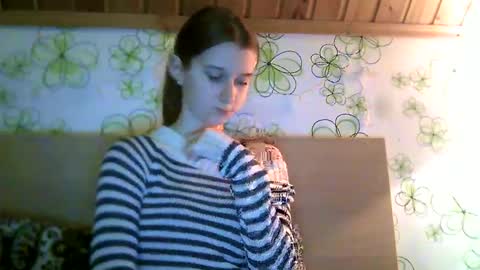 Snapshot of adorable_sparkle chatting on October 26, 3:40 pm adorable_sparkle online show from October 26, 3:40 pm