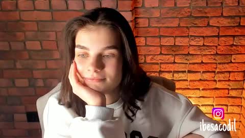 Adri online show from January 14, 9:51 pm