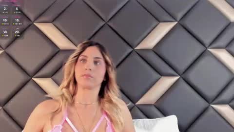 Adriana Harlow online show from June 9, 7:13 pm