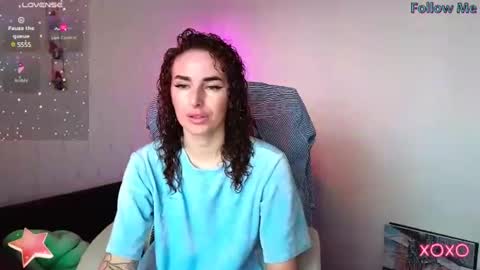 Snapshot of adrihanna chatting on January 23, 6:39 am Adriana online show from January 23, 6:39 am