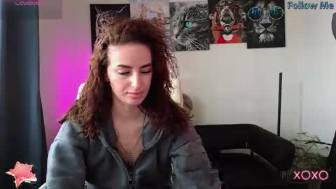 Snapshot of adrihanna chatting on February 24, 7:42 am Adriana online show from February 24, 7:42 am