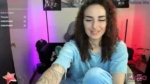 Snapshot of adrihanna chatting on February 28, 4:31 pm Adriana online show from February 28, 4:31 pm