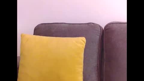 loise online show from February 6, 10:18 am