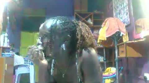 Snapshot of africanfinest001 chatting on October 26, 10:22 am africanfinest001 online show from October 26, 10:22 am