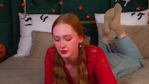 AgataFoxley online show from November 2, 6:17 am