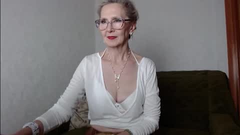 Agatha online show from November 2, 2:53 pm