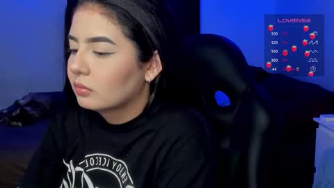 Cat online show from January 7, 7:45 am