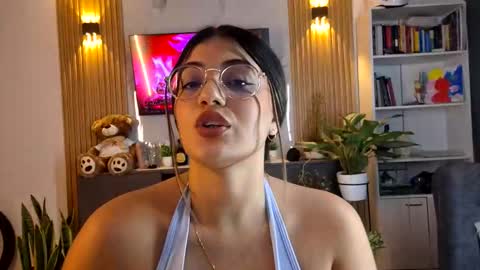 Agatha Owens online show from March 8, 12:51 am