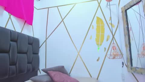 Snapshot of agattha_rosse chatting on December 11, 7:36 pm I have a name like many online show from December 11, 7:36 pm