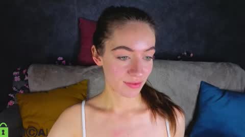 agnes wells online show from November 19, 9:42 am