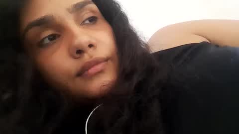 agnesethereal online show from February 18, 6:40 pm