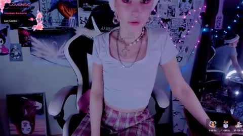 Evexxxx EX KKKRARE  online show from March 9, 11:25 pm