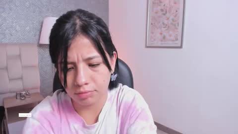 Ahmara  online show from February 24, 11:31 am