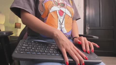 Snapshot of ah_mara chatting on September 22, 11:30 am Ahmara online show from September 22, 11:30 am