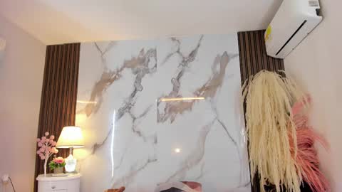 Aida  online show from February 11, 12:36 pm