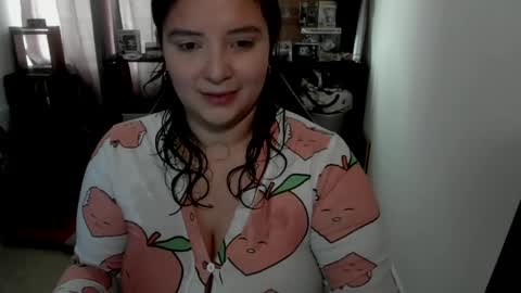 Catalina online show from May 27, 1:41 pm