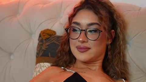  Aileen  online show from June 2, 9:16 pm