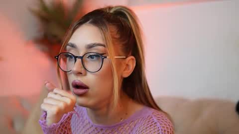  Aileen  online show from November 12, 7:34 pm