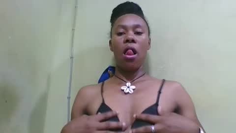 aimee982179 online show from April 21, 2:51 am