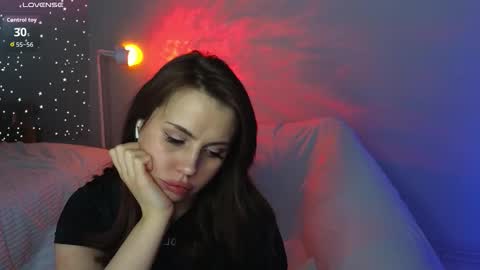 Aisha online show from September 18, 3:10 pm