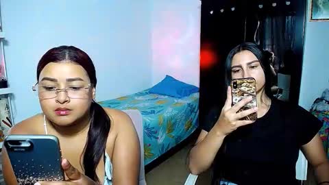 aisha_stacey0410 online show from February 3, 3:17 pm