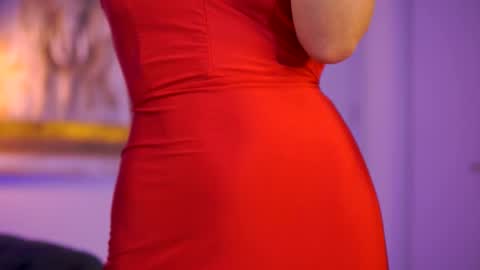 Aisha online show from March 29, 10:47 am