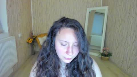 Snapshot of aisharouhi chatting on December 12, 5:20 am Aisha online show from December 12, 5:20 am