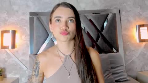 little aitana  online show from November 11, 3:02 am