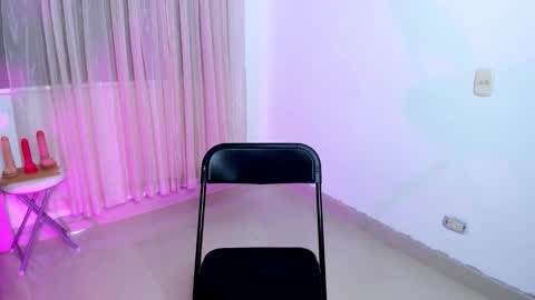 sofia online show from February 6, 12:58 am