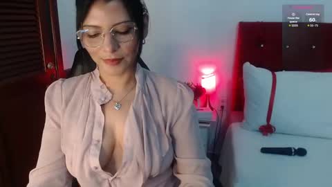 wanda online show from February 24, 10:30 pm