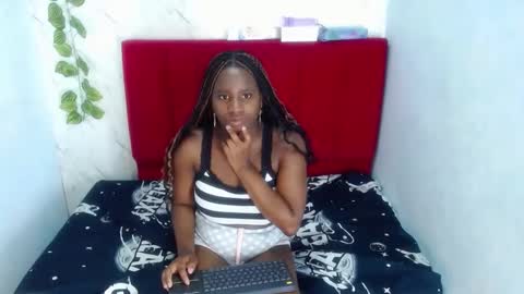 akiracampell online show from November 17, 3:24 pm