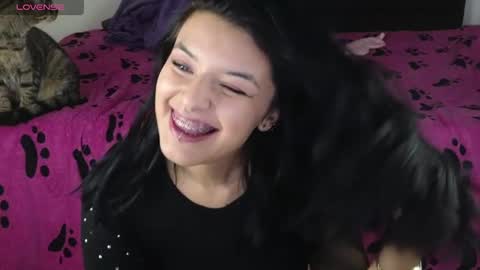 alahia online show from December 15, 8:08 am