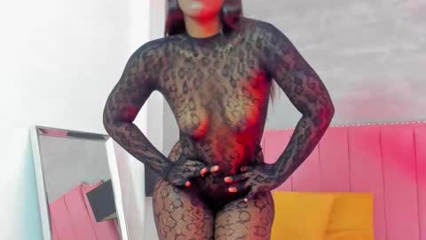 alaia_colins online show from November 9, 11:39 am