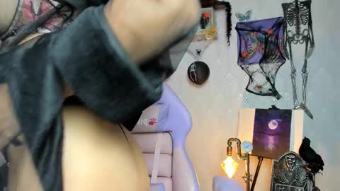 Alaia online show from October 15, 3:36 pm