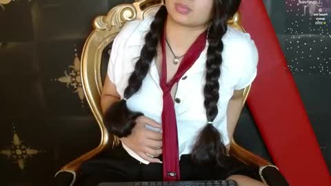 Alana  online show from April 18, 7:07 pm