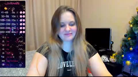 Snapshot of alanabrox chatting on December 25, 5:26 pm Julia online show from December 25, 5:26 pm