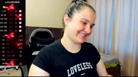 Snapshot of alanabrox chatting on September 12, 1:07 pm Julia online show from September 12, 1:07 pm