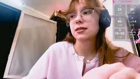 Stella online show from November 28, 8:17 am