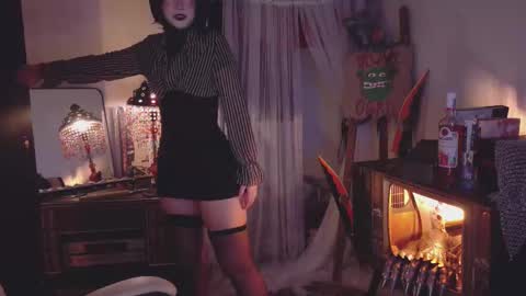 Snapshot of alaskagrace chatting on October 18, 4:48 am Alaska Grace       online show from October 18, 4:48 am