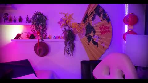 albaandthayron online show from March 9, 12:19 pm