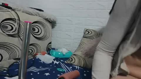 aledina78 online show from April 22, 3:20 pm